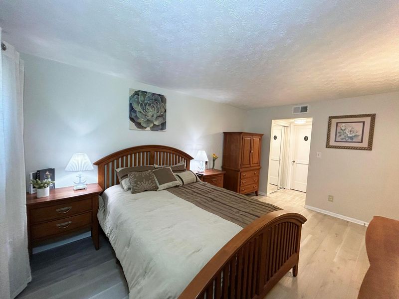 5353 Portland Street, Unit 104, Columbus, OH 43235 Photo 23