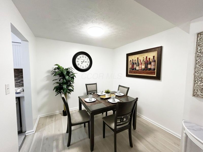 5353 Portland Street, Unit 104, Columbus, OH 43235 Photo 8