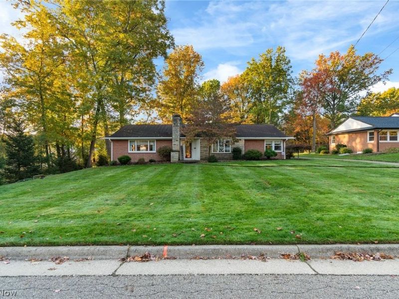 244 Cordelia Street SW, North Canton, OH 44720 Photo 3