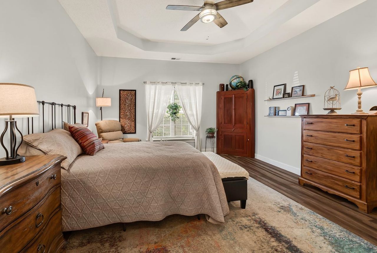 1433 Saint Thomas Circle Photo 18