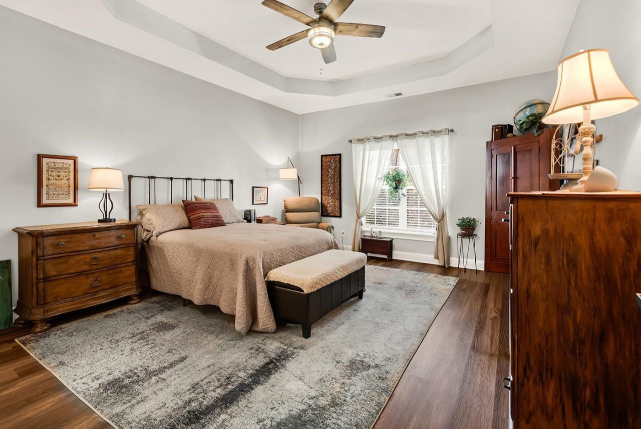 1433 Saint Thomas Circle Photo 19