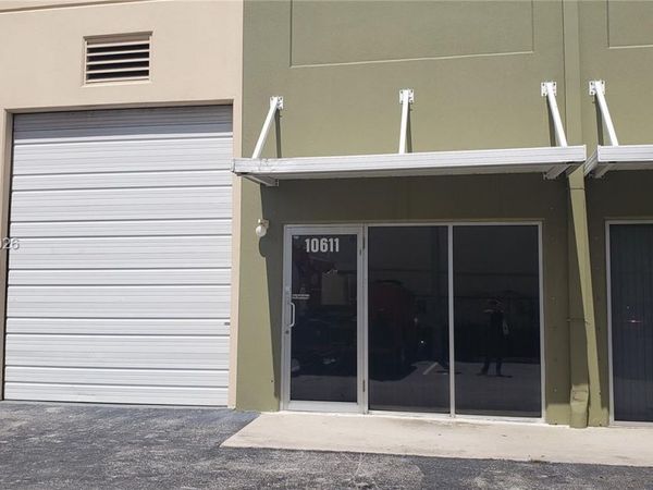 10601 NW 122nd St , Unit 4, Medley, FL 33178