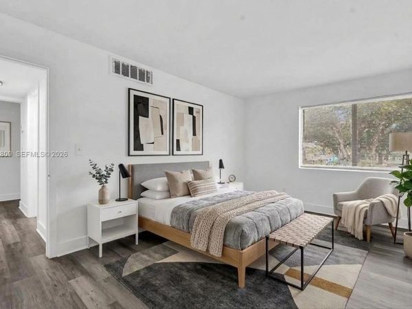 1000 NW 95th Ter , Unit 202, Miami, FL 33150
