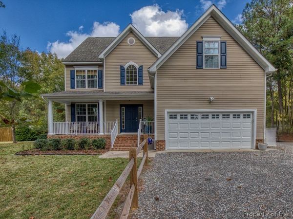 13501 Cooks Mill Court , Lanexa, VA 23089