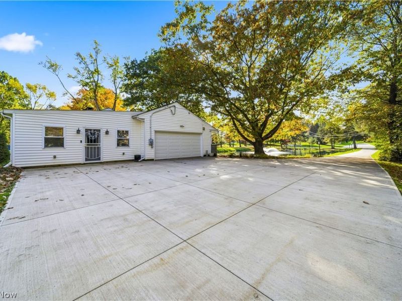 4649 Lander Road, Orange Village, OH 44022 Photo 6