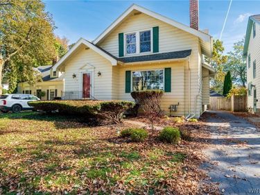 172 Washington Highway , Amherst, NY 14226