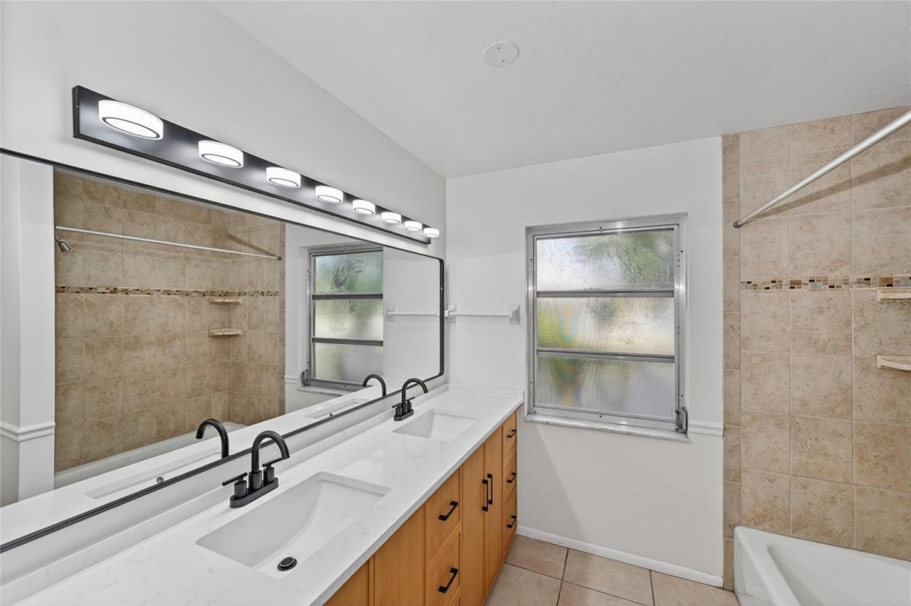 2508 Cardwell Way , Sarasota, FL 34231 Photo