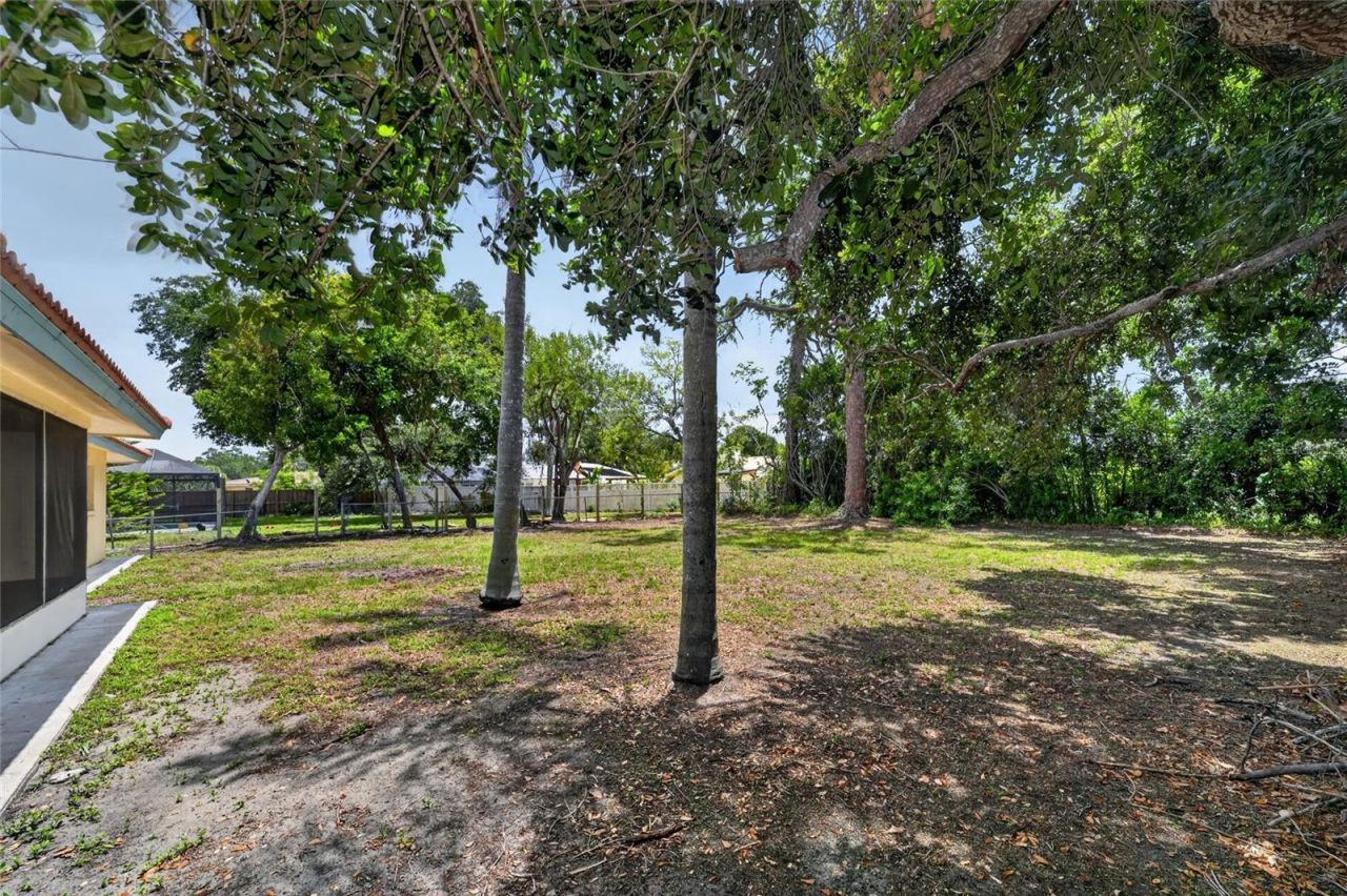 2508 Cardwell Way , Sarasota, FL 34231 Photo