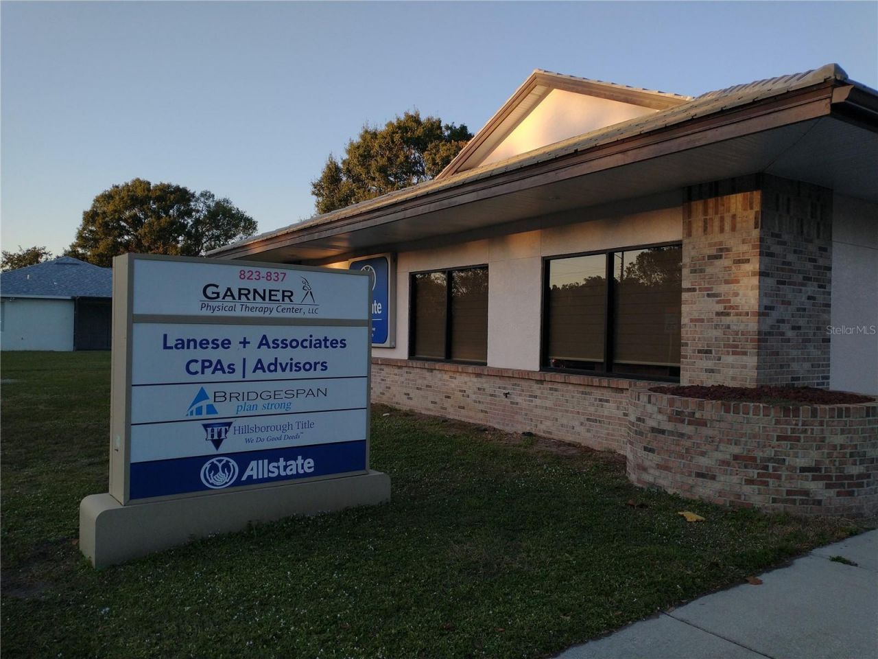 833 Cypress Village Boulevard , Ruskin, FL 33573 Photo