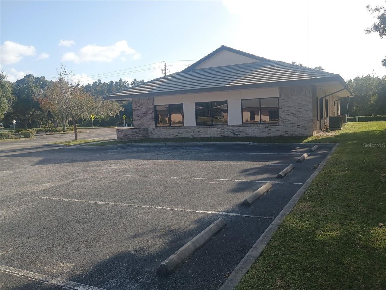 833 Cypress Village Boulevard , Ruskin, FL 33573 Photo