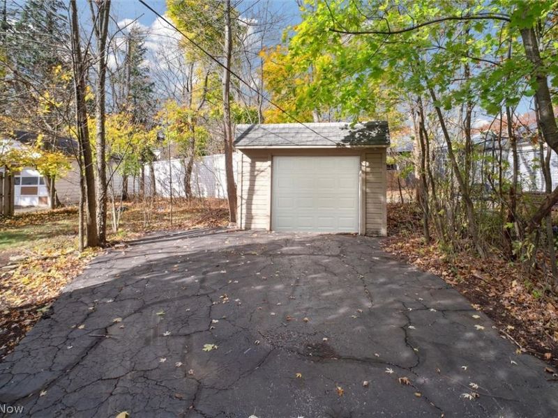 4105 Bluestone Road , Cleveland Heights, OH 44121 Photo 28
