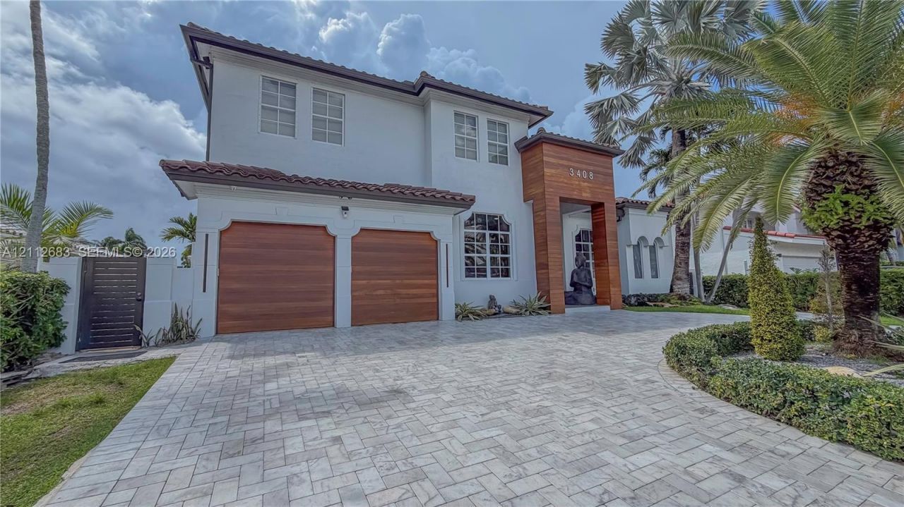 3408 NE 169th St, North Miami Beach, FL 33160 Photo