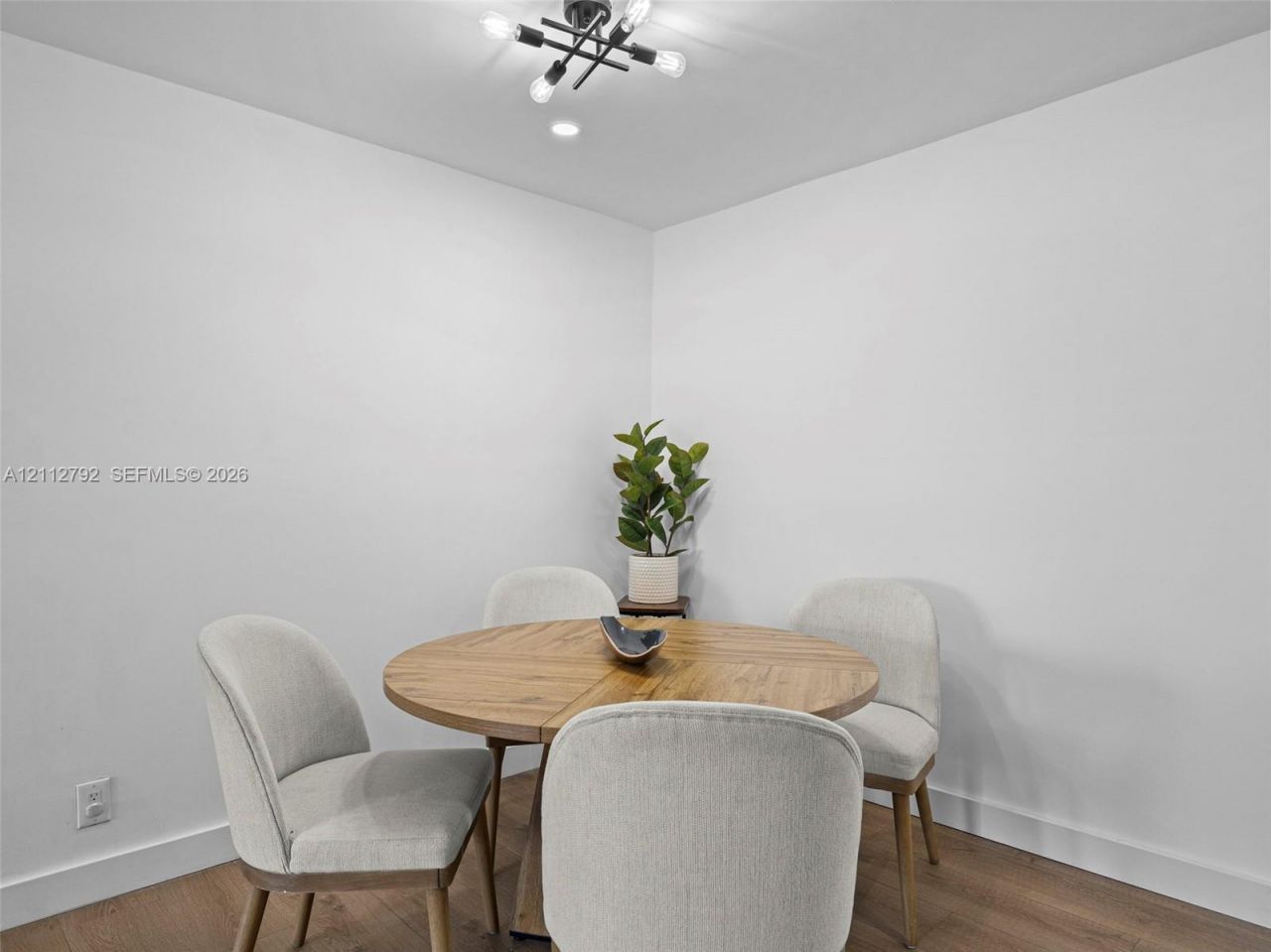 231 SW 28th Ter, Fort Lauderdale, FL 33312 Photo