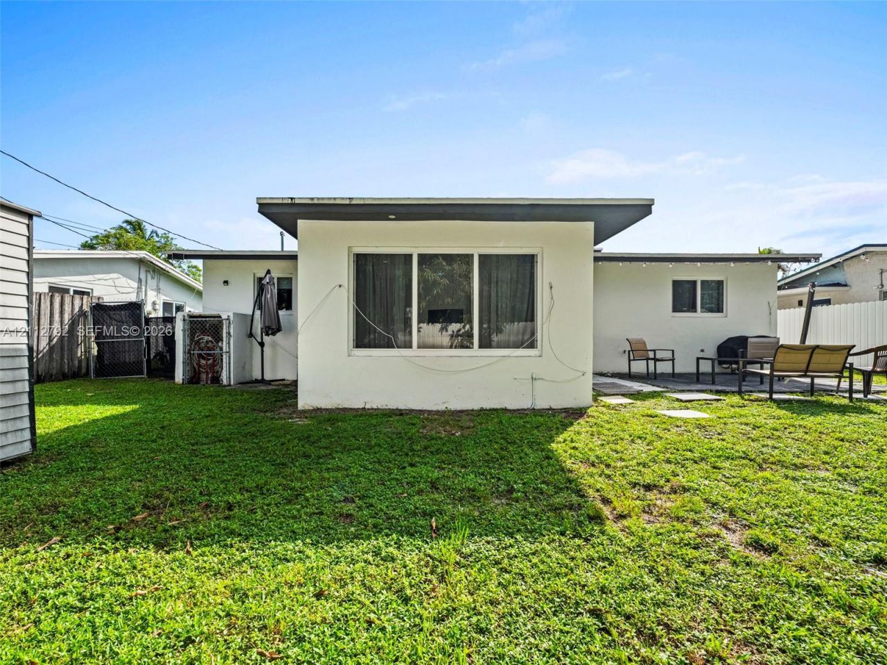 231 SW 28th Ter, Fort Lauderdale, FL 33312 Photo