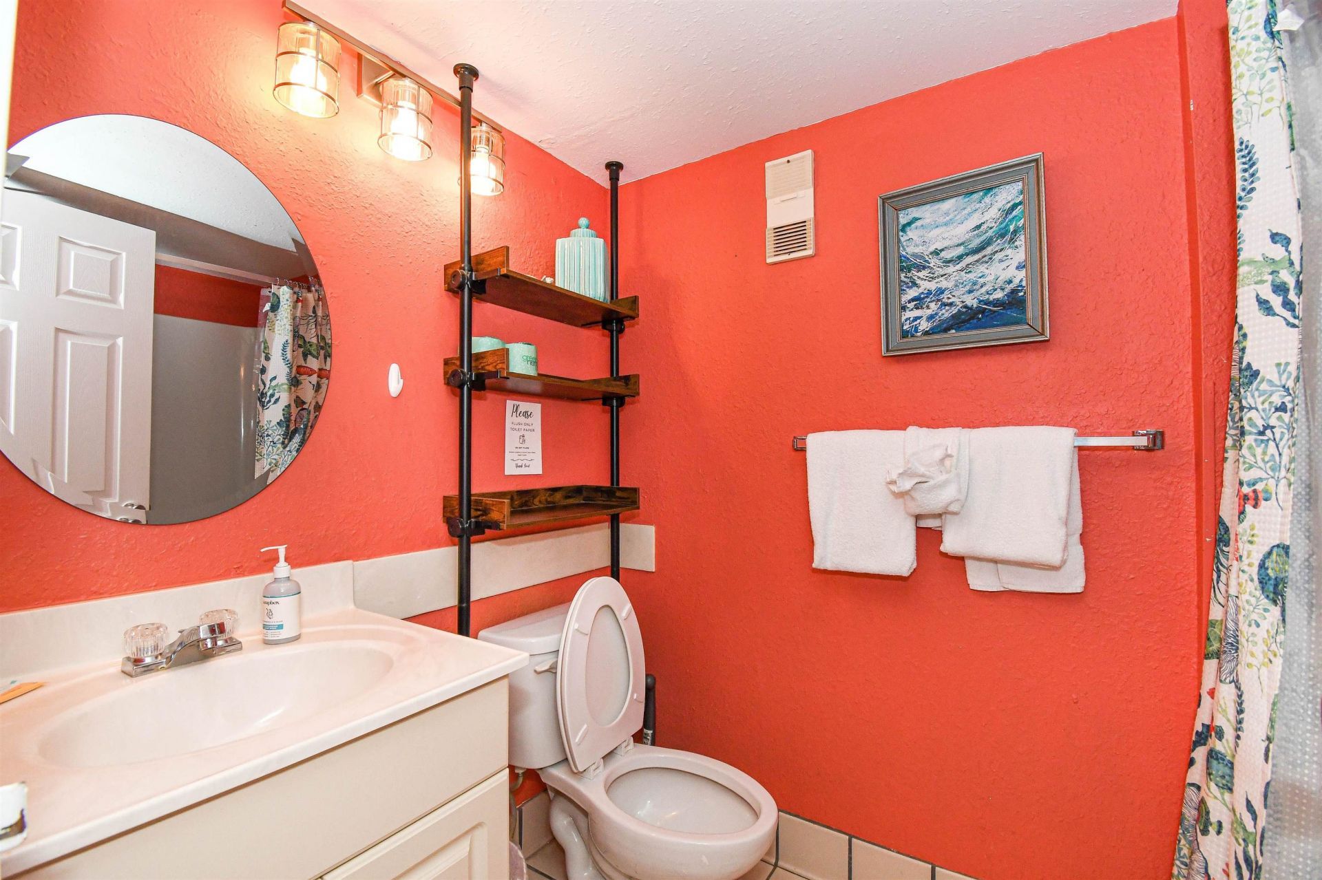 9550 Shore Dr.  Photo 7