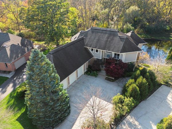 4934 Saint Andrews Court, Ann Arbor, MI 48108
