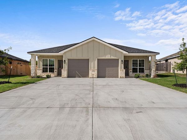 202 Dolphin DR , Temple, TX 76501