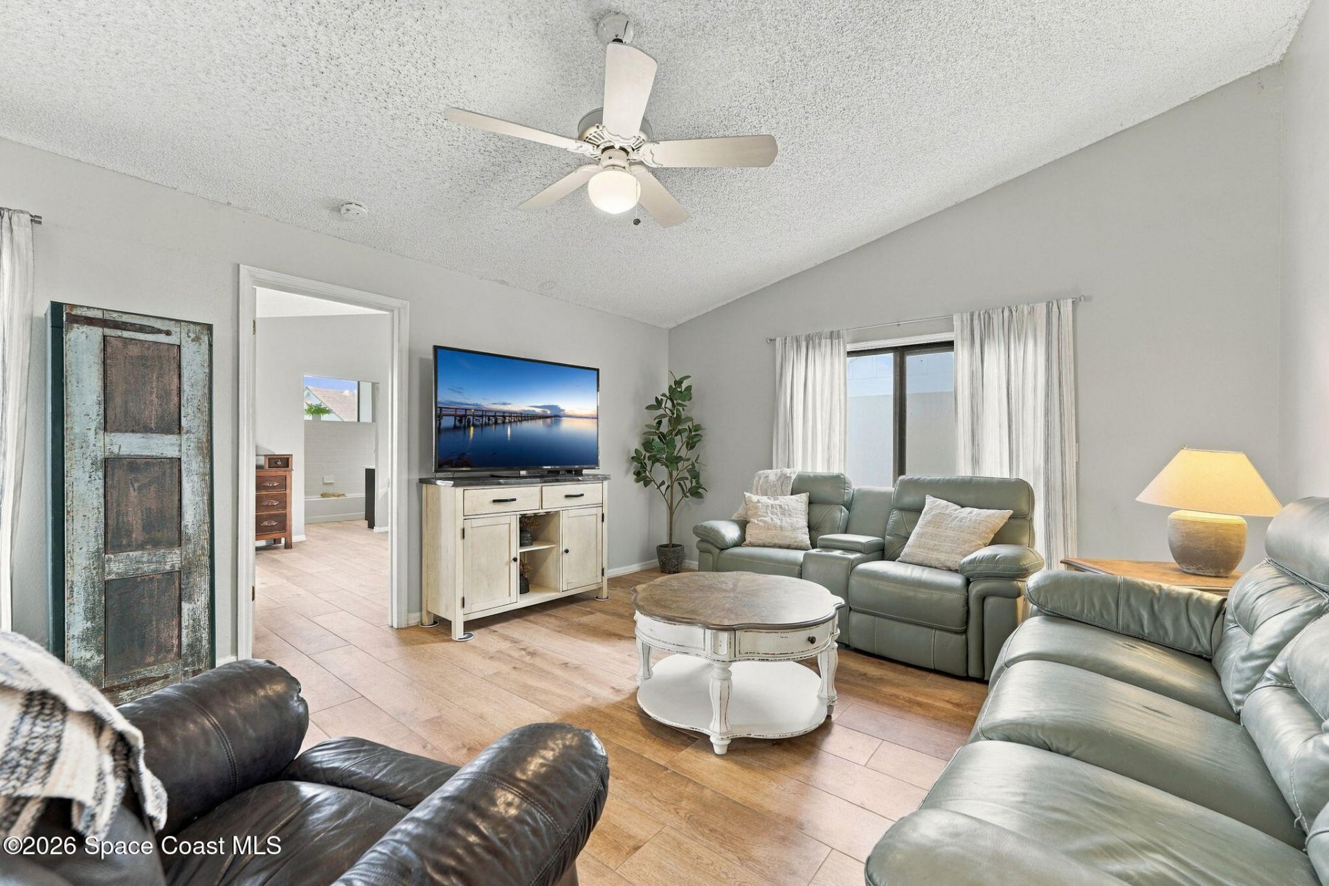 409 Maple Bluff Circle , Melbourne, FL 32940 Photo