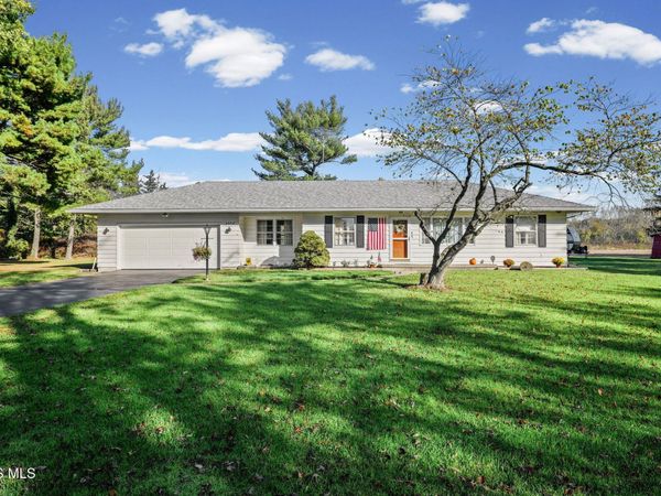 4934 Douglas Road, Perrysburg, OH 43551
