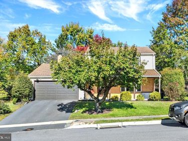 5708 GORDON DRIVE , HARRISBURG, PA 17112