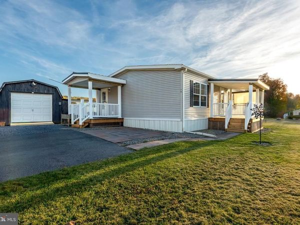 76 MEADOWVIEW DRIVE , NEW BLOOMFIELD, PA 17068