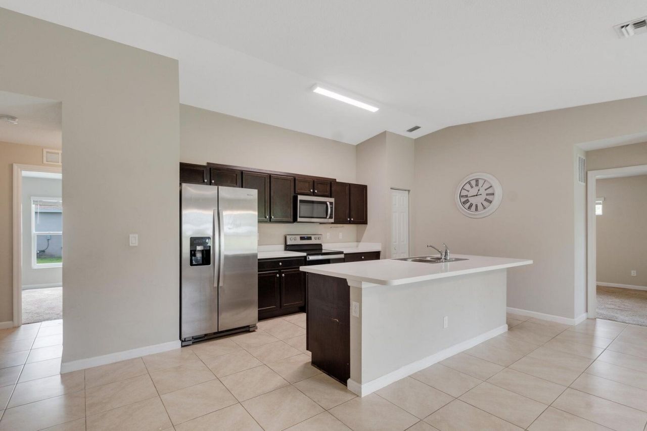 718 NE Perch Lane, Port Saint Lucie, FL 34983 Photo
