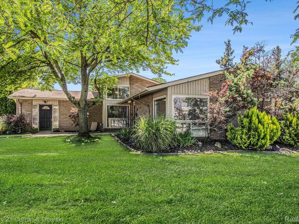 30107 Mason Street , Livonia, Mi 48154