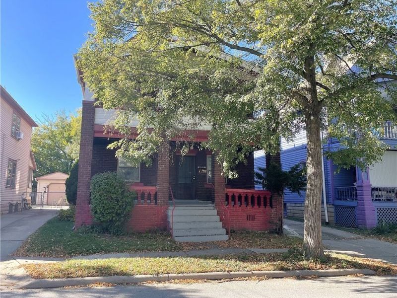 1622 Winchester Avenue , Lakewood, OH 44107 Photo 2