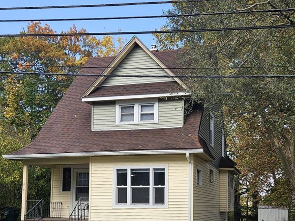 218 Woodlawn Avenue, Lansing, MI 48910