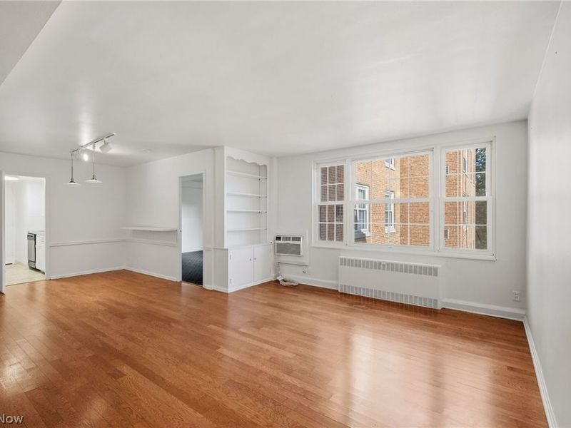19101 Van Aken Boulevard , Unit 428, Shaker Heights, OH 44122 Photo 7