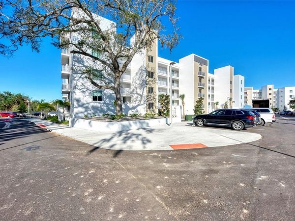 1703 N TAMIAMI TRAIL , Unit 307, SARASOTA, FL 34234
