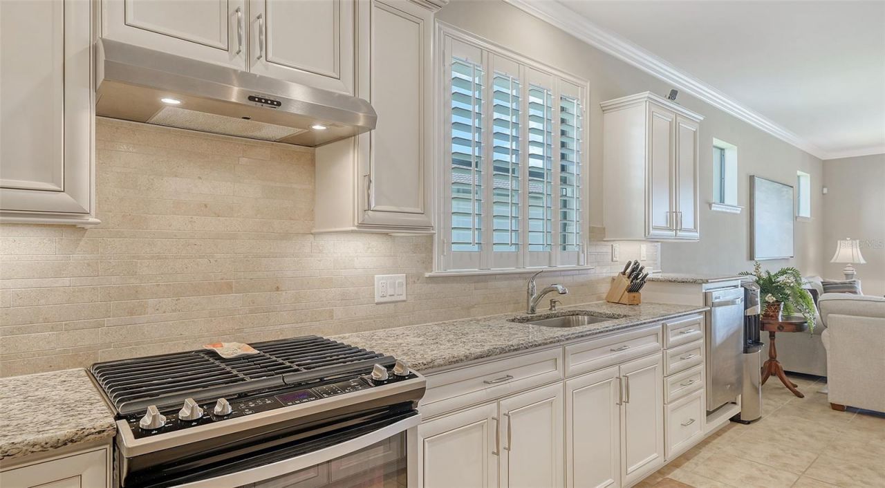 5562 Rain Lily Court , Sarasota, FL 34238 Photo