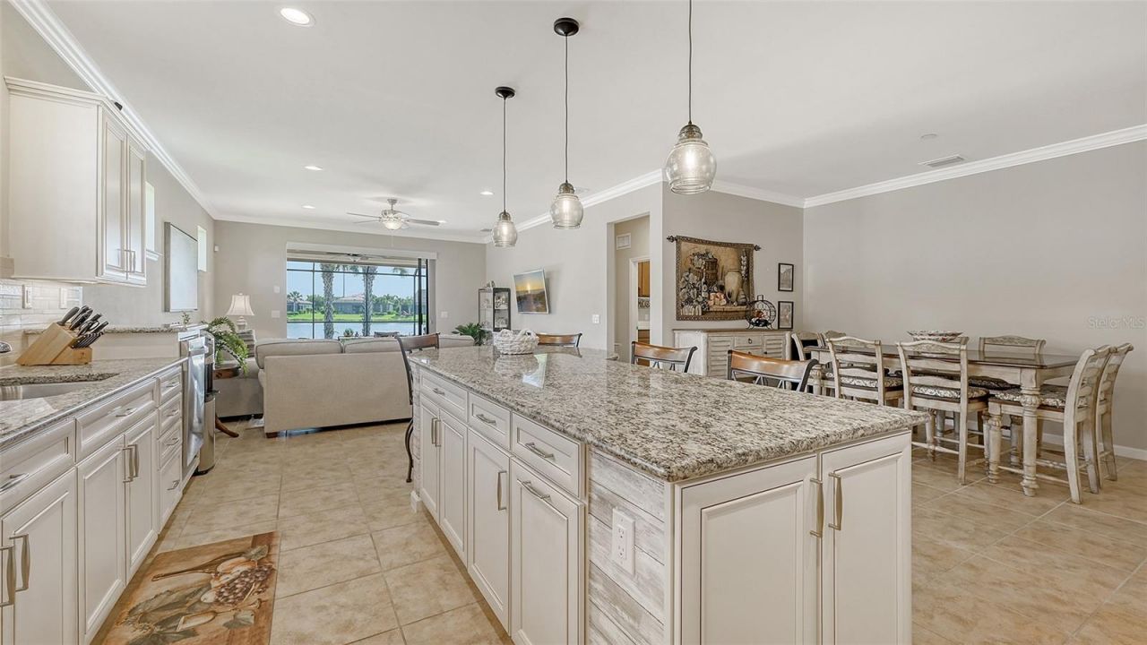 5562 Rain Lily Court , Sarasota, FL 34238 Photo