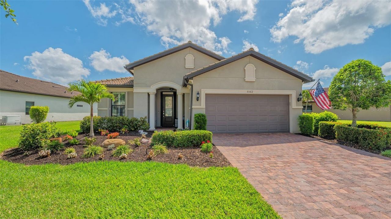 5562 Rain Lily Court , Sarasota, FL 34238 Photo