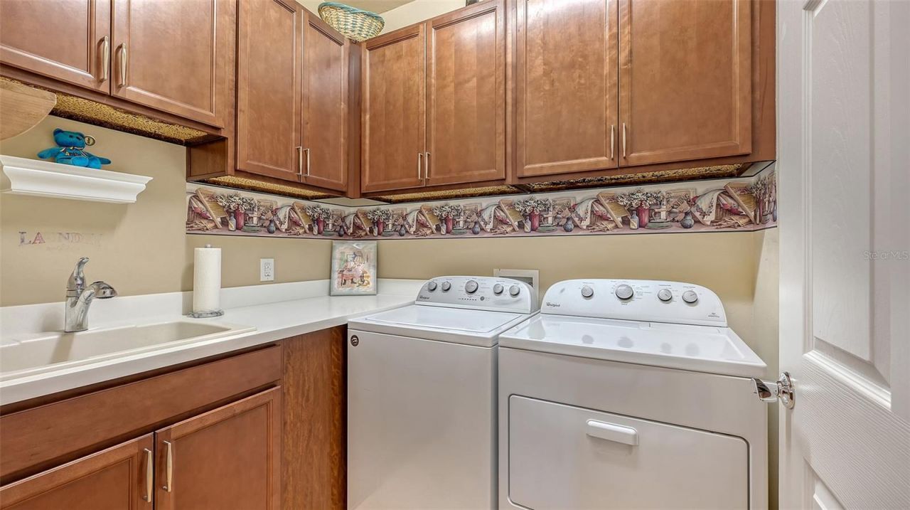 5562 Rain Lily Court , Sarasota, FL 34238 Photo