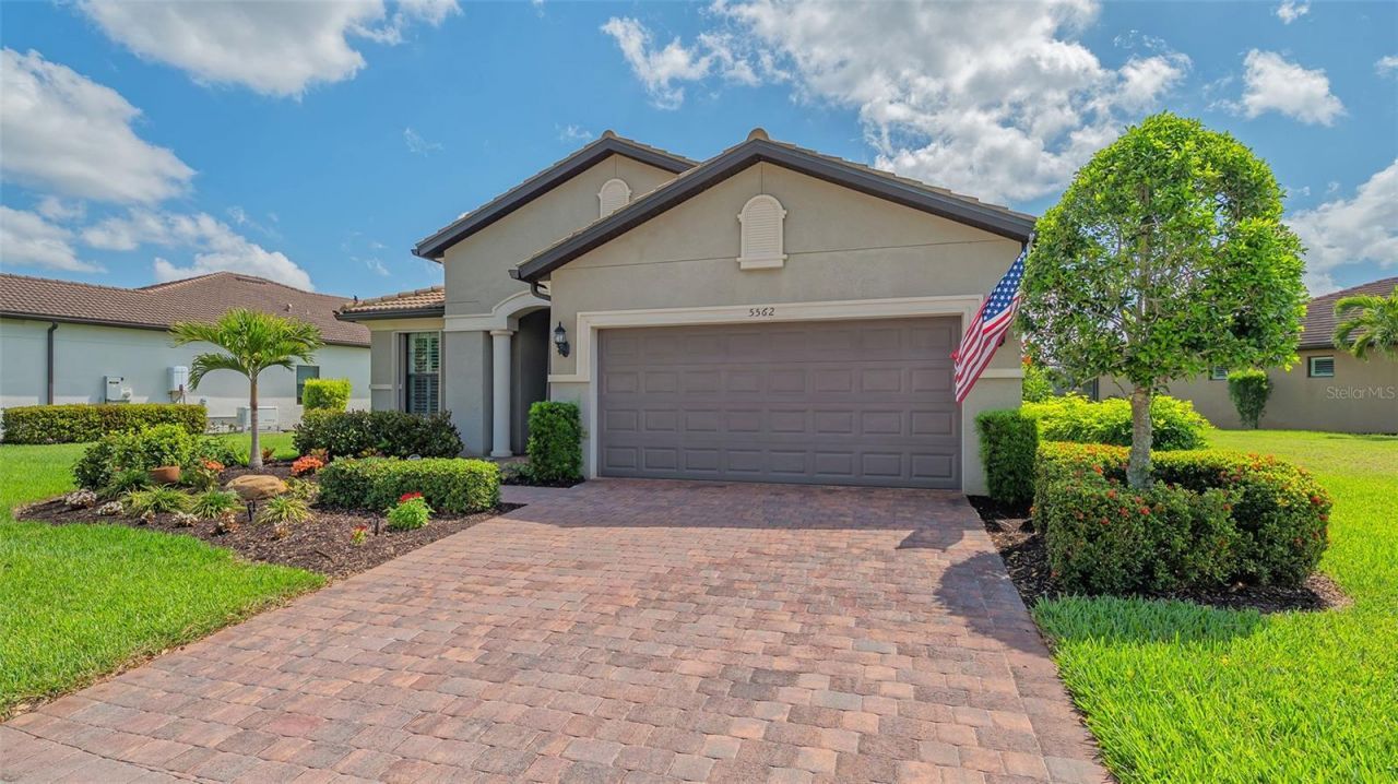 5562 Rain Lily Court , Sarasota, FL 34238 Photo