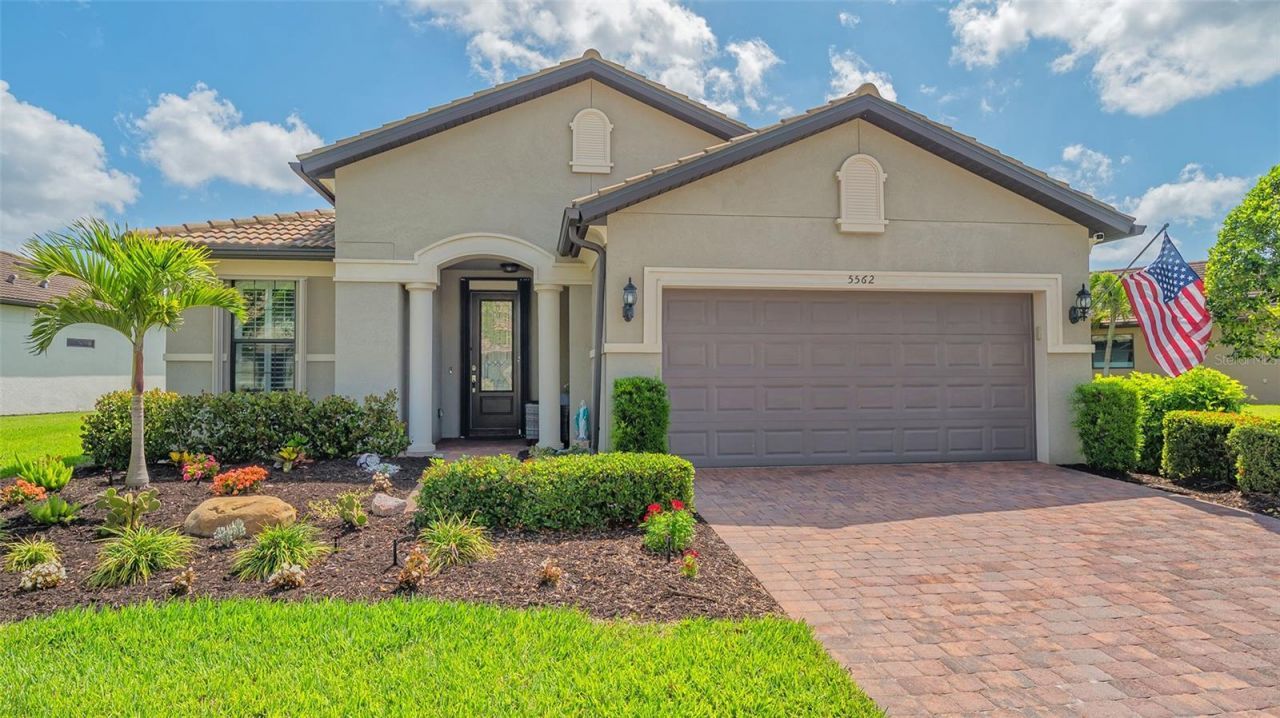5562 Rain Lily Court , Sarasota, FL 34238 Photo