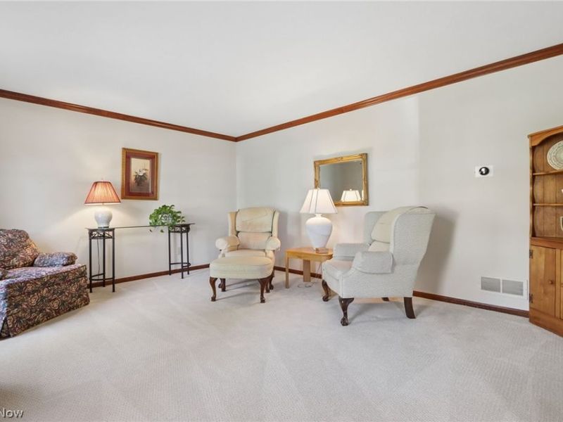 5223 Brandonway Court , Dublin, OH 43017 Photo 4