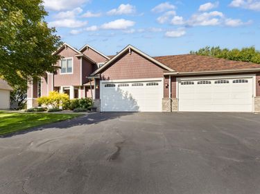 9314 Peony Lane N, Maple Grove, MN 55311