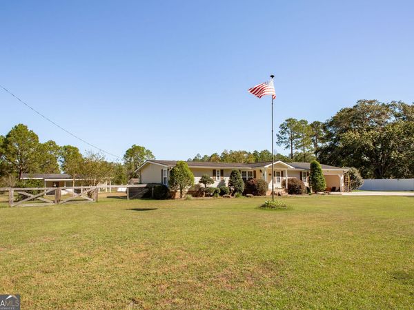 6698 Willie Bowen Road, Blackshear, GA 31516