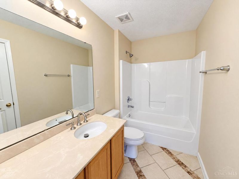 5240 Terrace Ridge Drive, Union Township, OH 45150 Photo 16