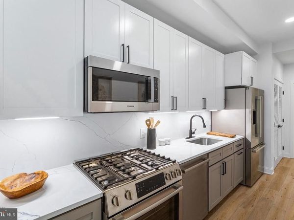 1229 KING STREET , Unit 201, ALEXANDRIA, VA 22314