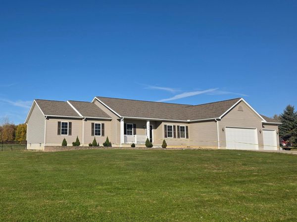 5804 County Road 50 , Mount Gilead, OH 43338