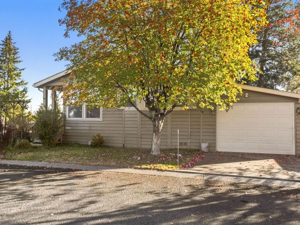 1001 SE 15th Street, UNIT 196, Bend, OR 97702