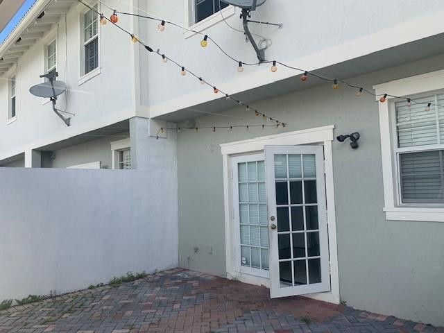 997 NW 18th Avenue, Unit 997, Boca Raton, FL 33486 Photo