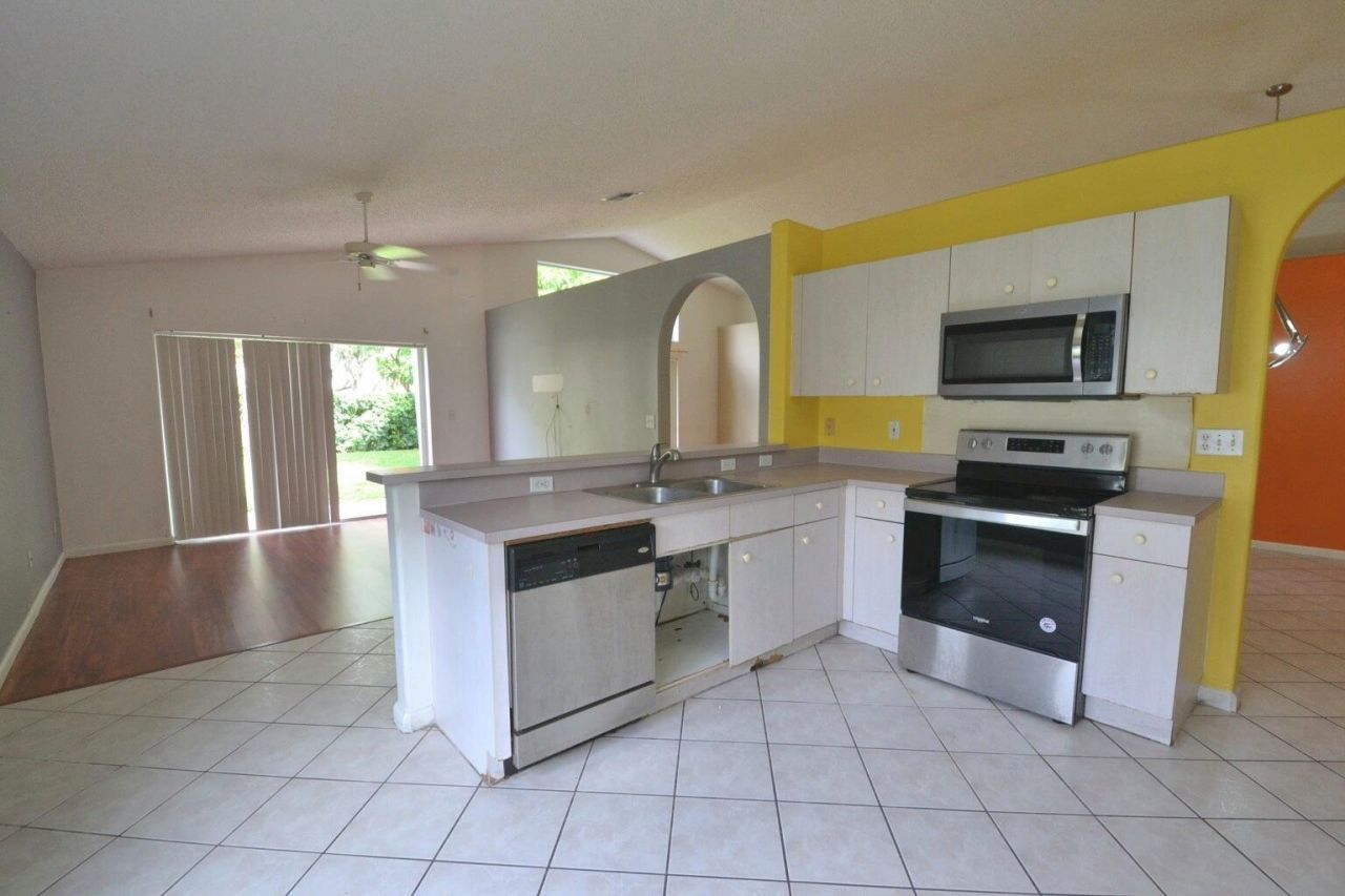 8179 White Rock Circle, Boynton Beach, FL 33436 Photo