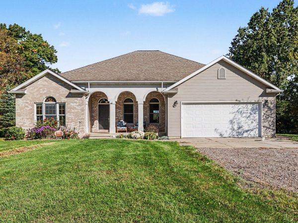 11433 Burrows Road, Battle Creek, MI 49014
