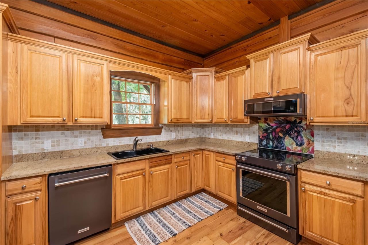 12100 NW 110th Avenue, Reddick, FL 32686 Photo
