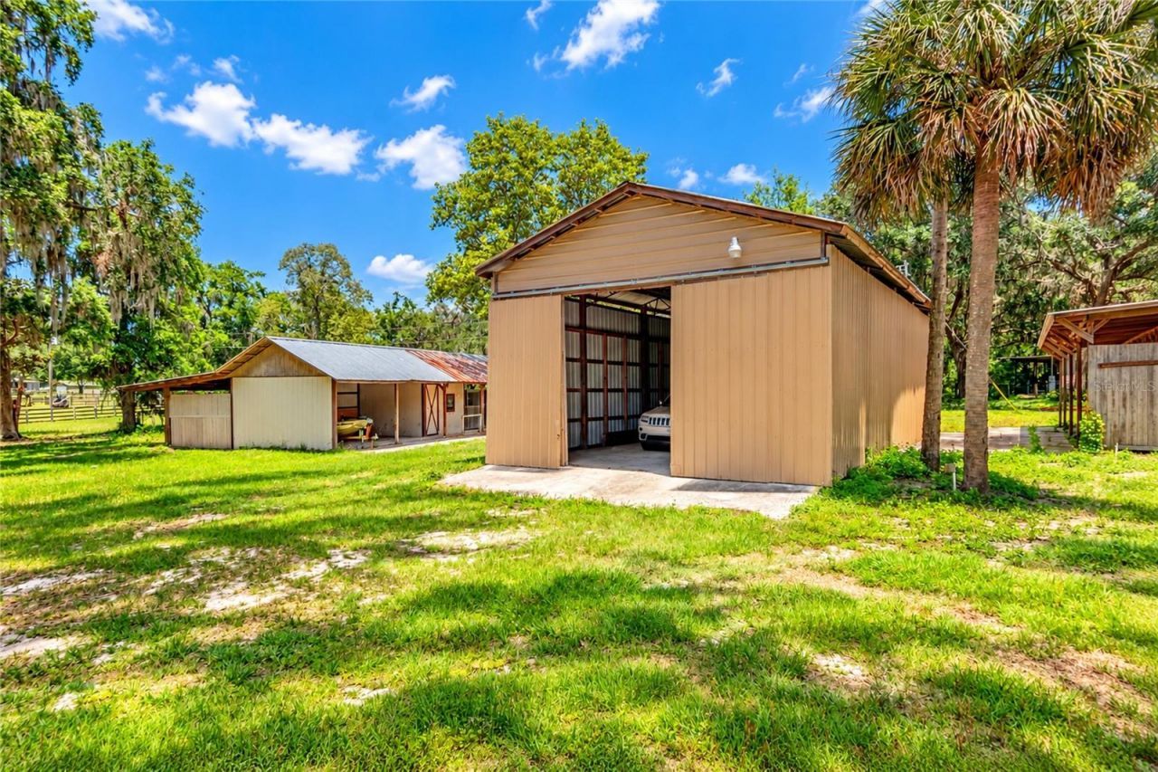 12100 NW 110th Avenue, Reddick, FL 32686 Photo