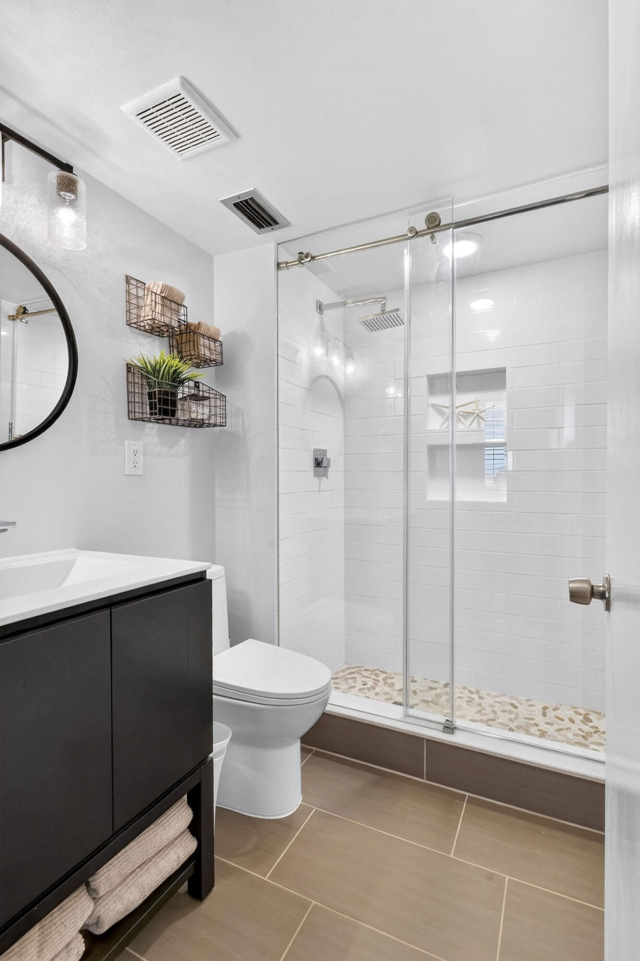 9940 S Ocean Drive, Unit 408, Jensen Beach, FL 34957 Photo